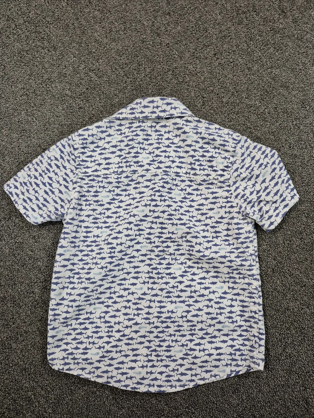 OshKosh B'gosh Toddler Boys Shark Print Button Front Shirt Size 3T Short Sleeve